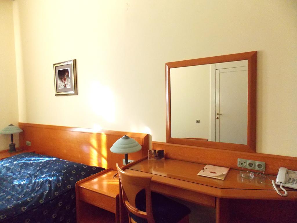 Garni Hotel Park Палич Экстерьер фото