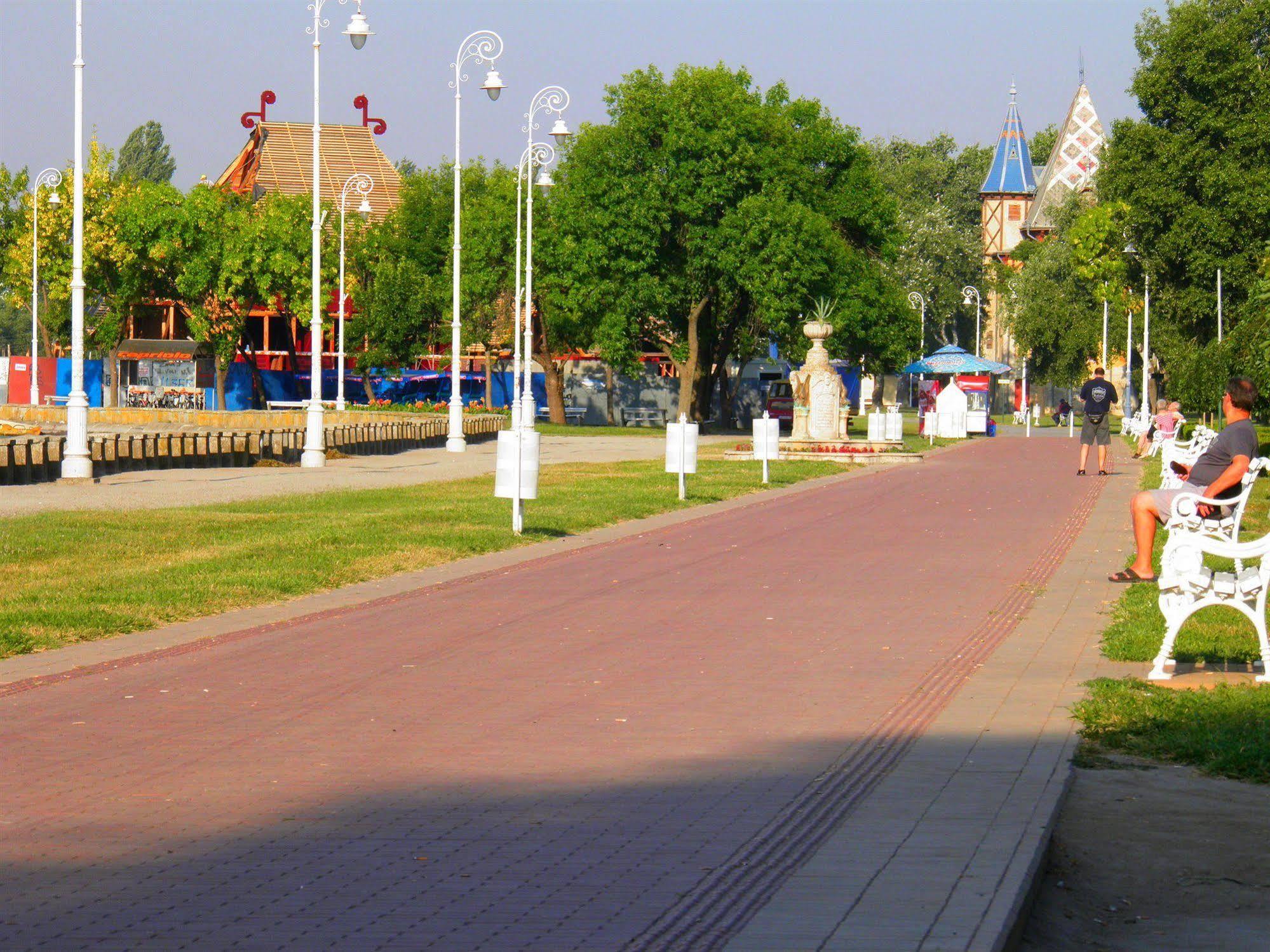 Garni Hotel Park Палич Экстерьер фото